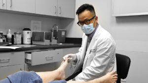 OCfeet.com - Dr. Nguyen - Ingrown Paitient with Dr. Nguyen - Podiatrist_Colorized